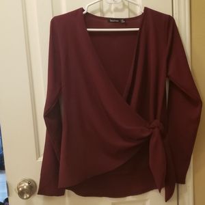 Boohoo high low tie shirt